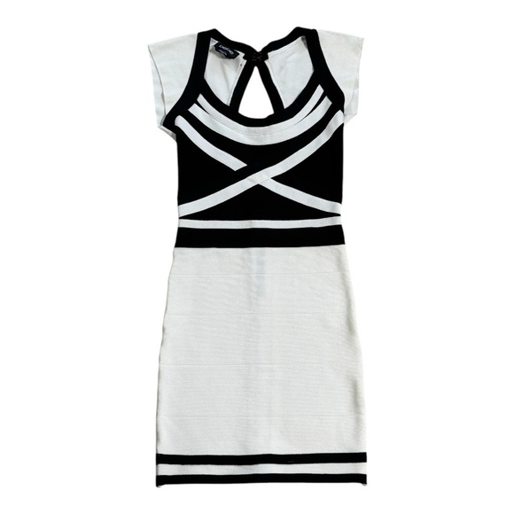 BEBE Black White Bodycon Mini Dress Bandage Size XS Party Girls Night Out Sexy - Picture 4 of 7